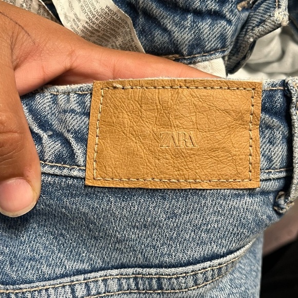 Zara Classic Blue Denim Jeans - Picture 10 of 15
